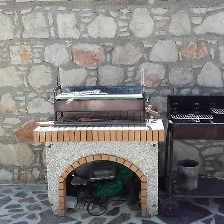 Starlit Katikas