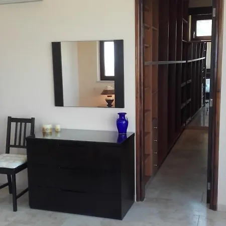 Villa Starlit Theletra