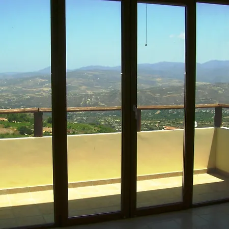 Starlit Villa Theletra