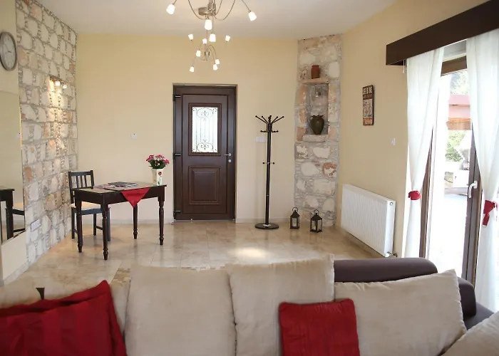 Villa Starlit Theletra